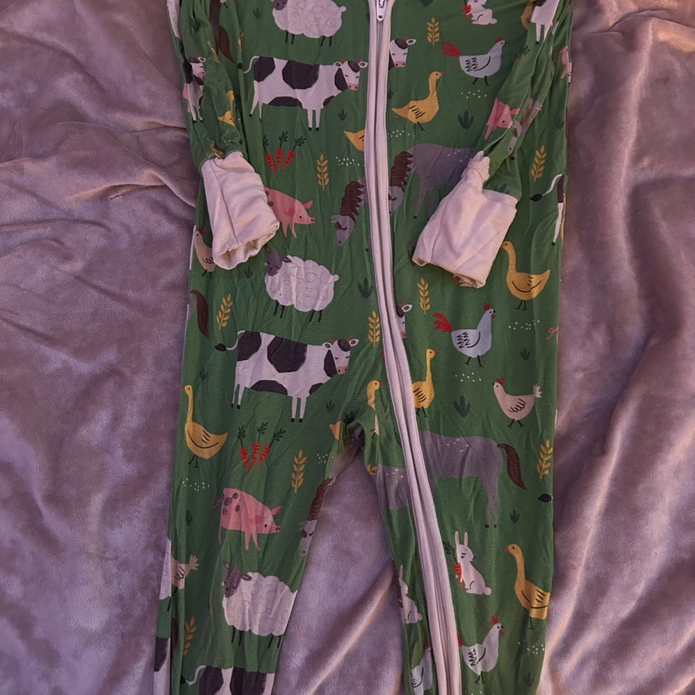 Little Sleepies Green Farm Animals Zippy 12-18 Months